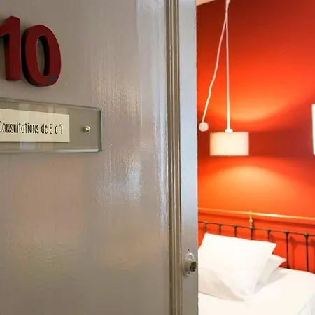 Des Remparts Hotel
