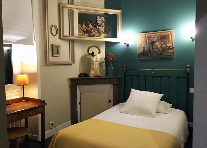 Hotel Des Remparts 2*