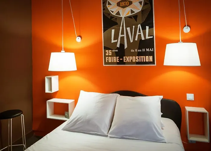 Hotel Des Remparts Laval (Mayenne)